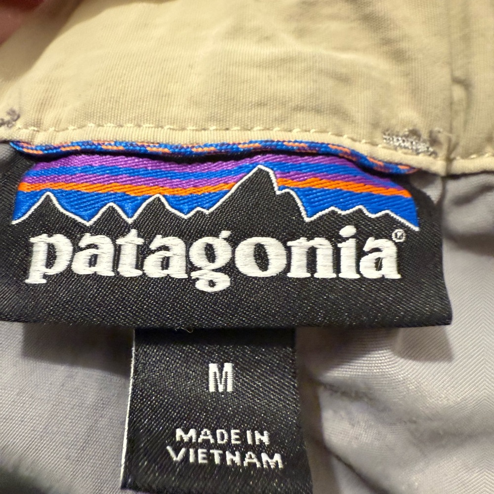 Patagonia Women's Gray Cargo Pants - Picture 2 of 4